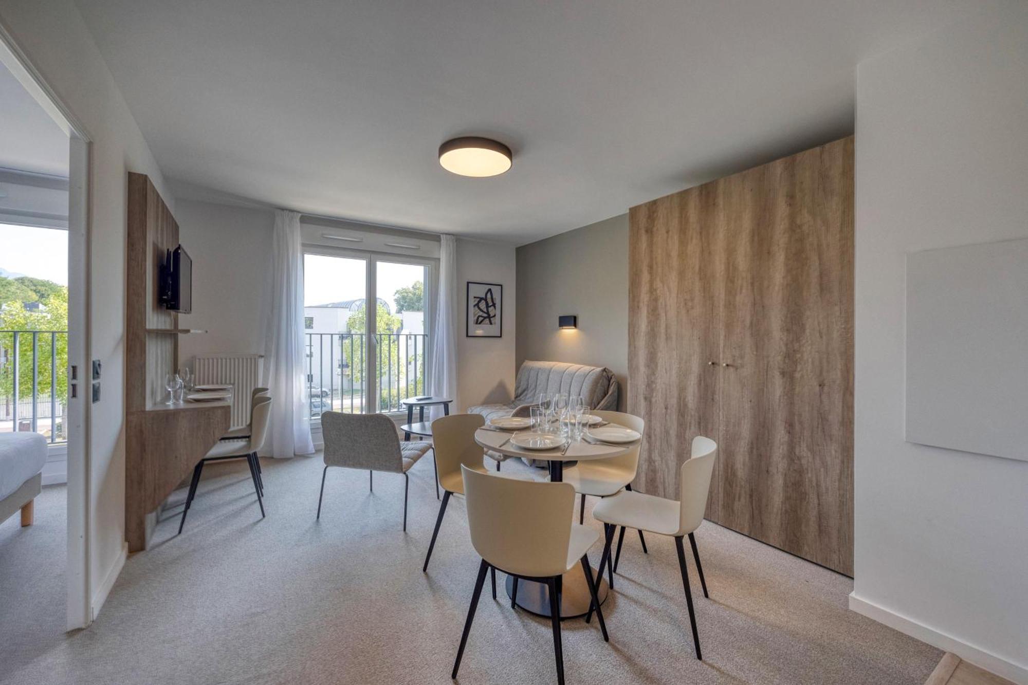 Kosy Appart'Hotels - Residence Du Lac Εξ Λε Μπαν Εξωτερικό φωτογραφία